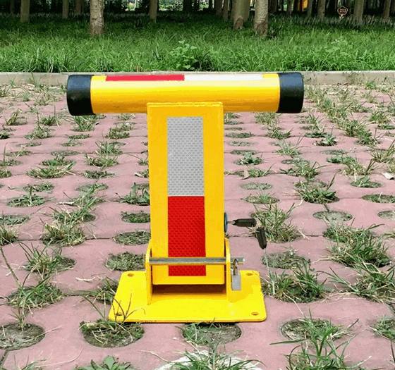 Heavy Duty T-Shape Manual Parking Barrier - 2-Ton Load Capacity Durable Steel Parking Lock for Secure Vehicle Spaces